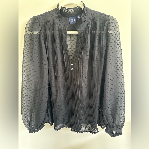 ❤️ GAP Women's Black Textured Blouse Small NWOT - Picture 3 of 6